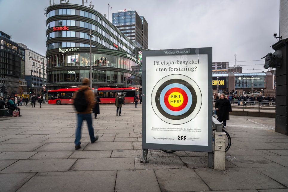 Bilde av reklameskilt. Foto. 